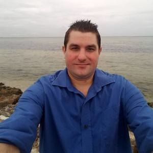 Meet your Posher, Steve